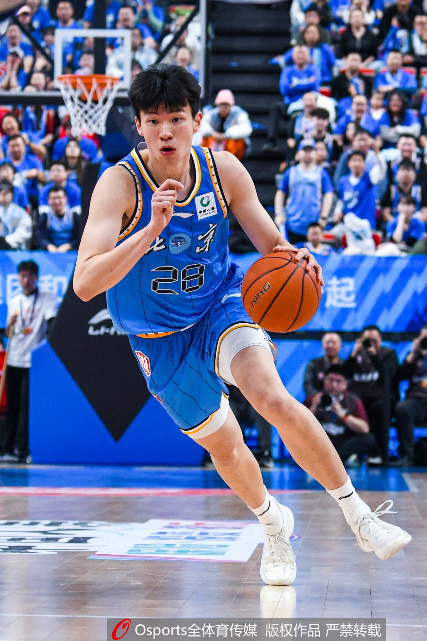 媒体人：王凯投篮果断自信 张鹏珲大心脏有天赋 俩人值得培养